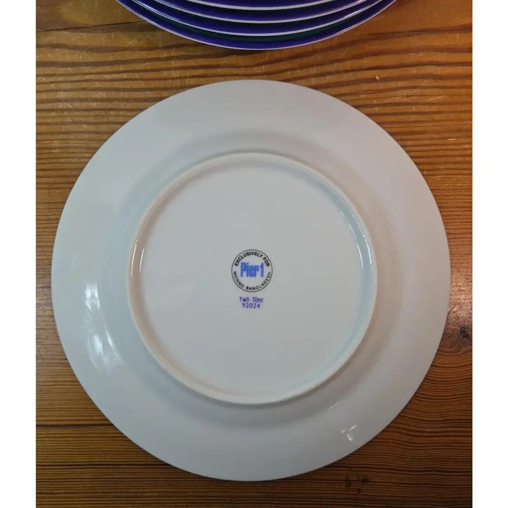 Pier 1 Two-Tone 92024 Dinner Plates Set of 6 Teal Green Blue Rim White Center